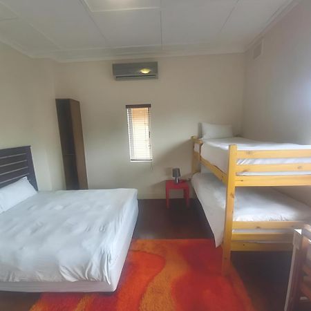 Kzn Park View Guest House Durban Buitenkant foto