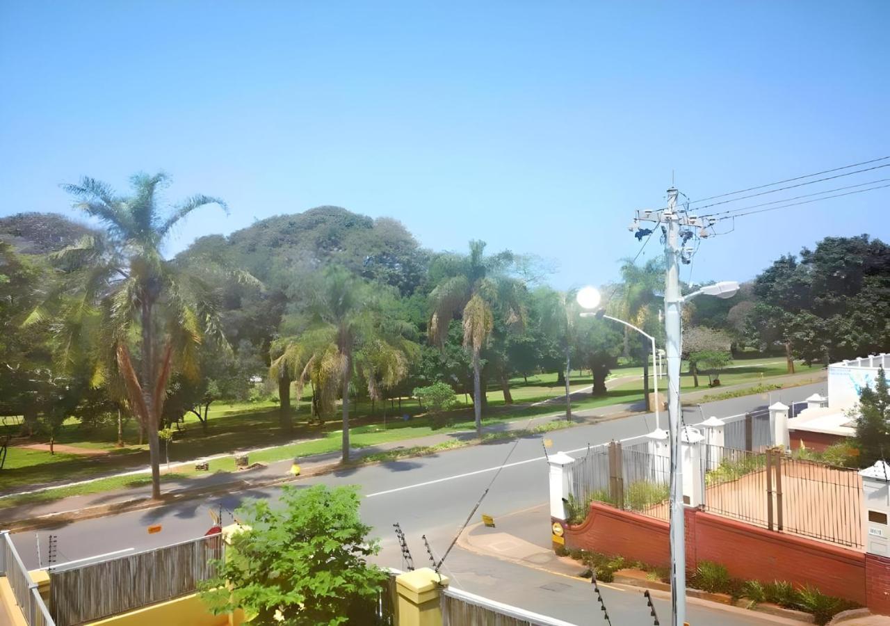 Kzn Park View Guest House Durban Buitenkant foto