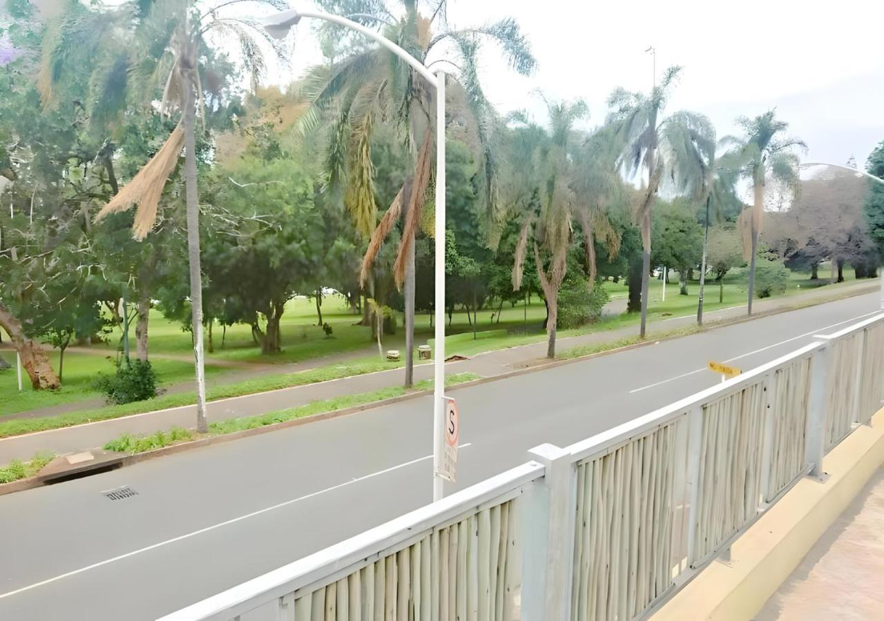 Kzn Park View Guest House Durban Buitenkant foto