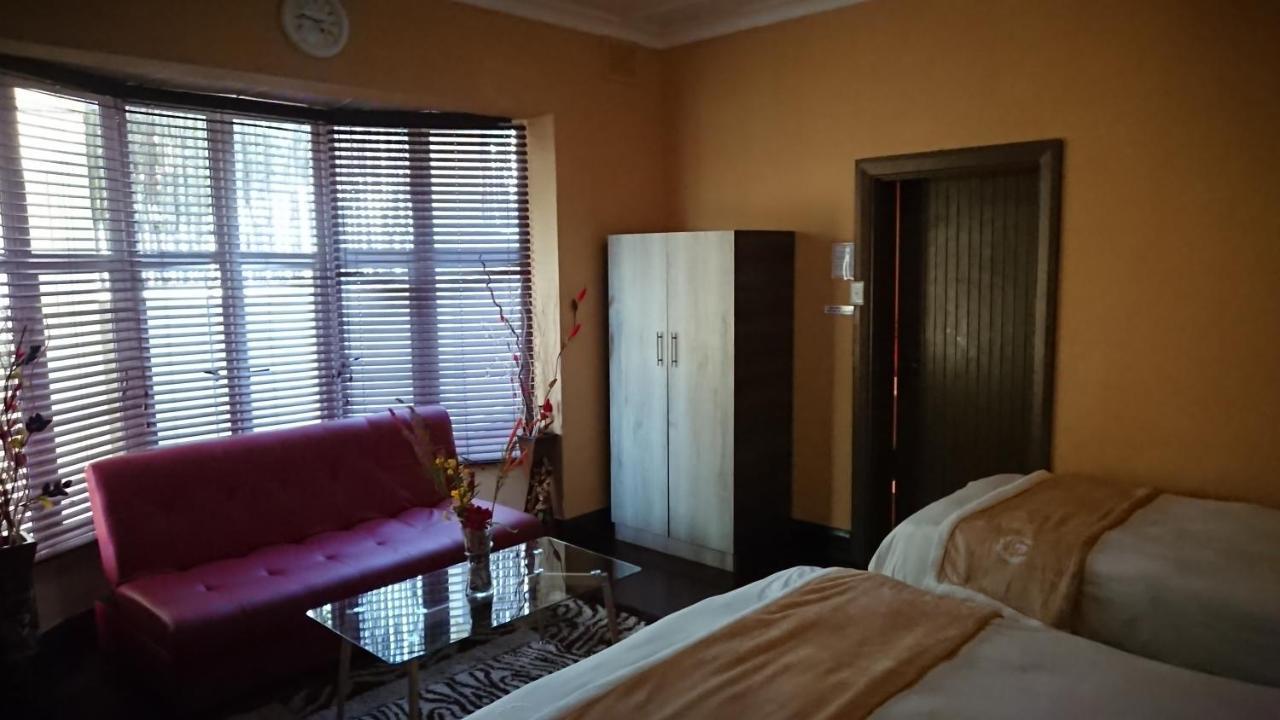 Kzn Park View Guest House Durban Buitenkant foto