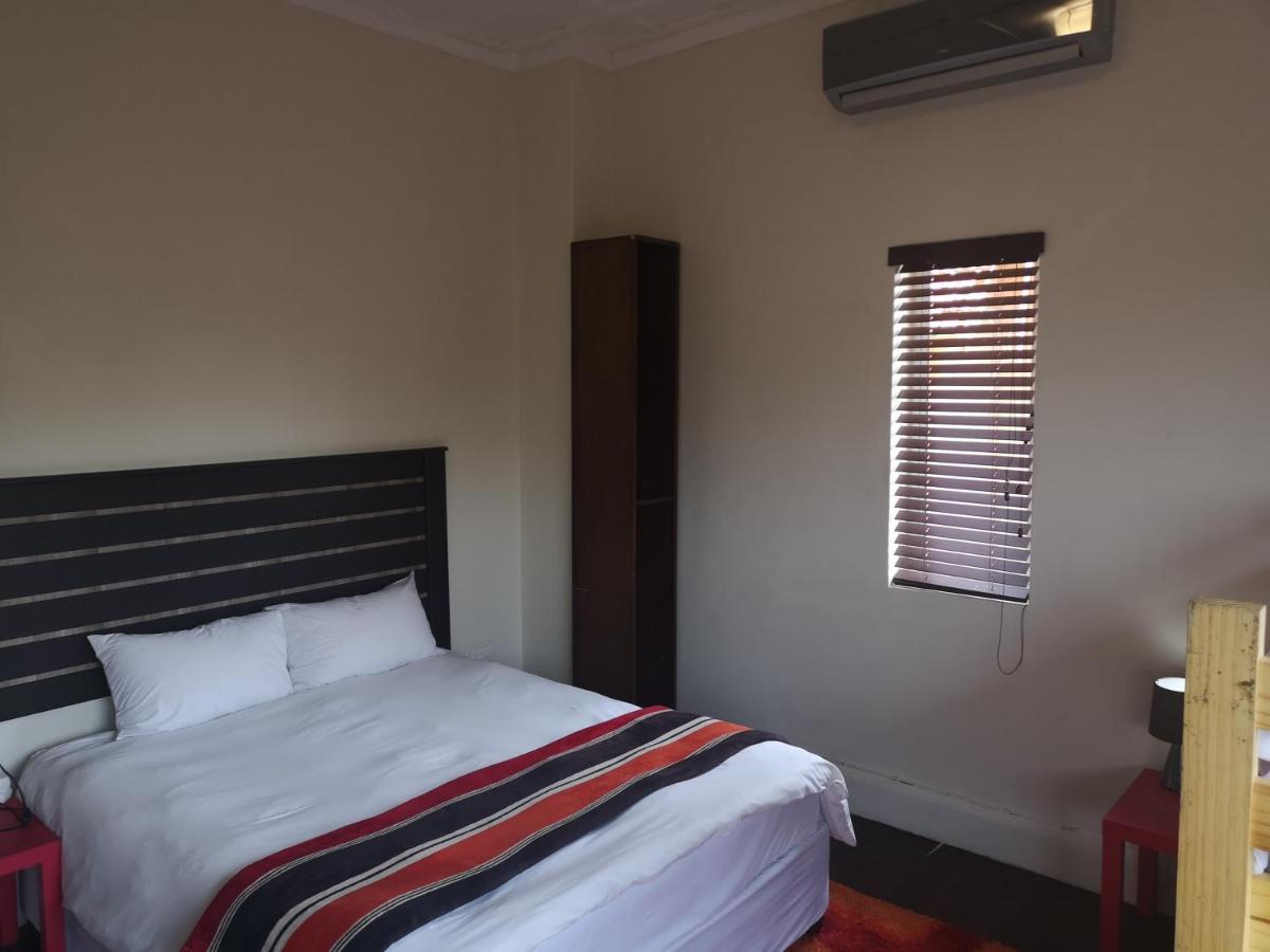 Kzn Park View Guest House Durban Buitenkant foto